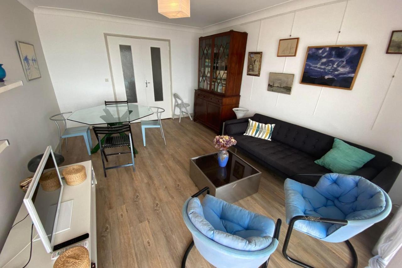 Spacious Bright Nest With Balcony Facing The Sea Порнише Екстериор снимка